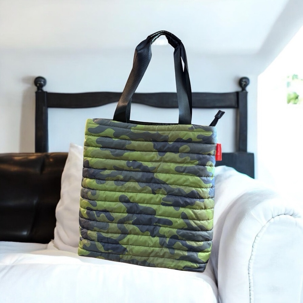 the Bump Camouflage Quilted Tote Bag Casual CYBER MONDAY $49